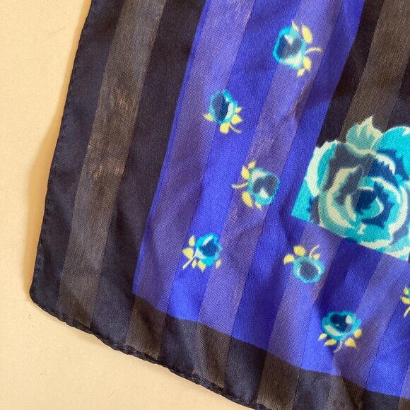 Vintage Blue Roses Rose Flower Scarf Floral 20 X 20" Made in Italy Chiffon Green - Picture 11 of 16